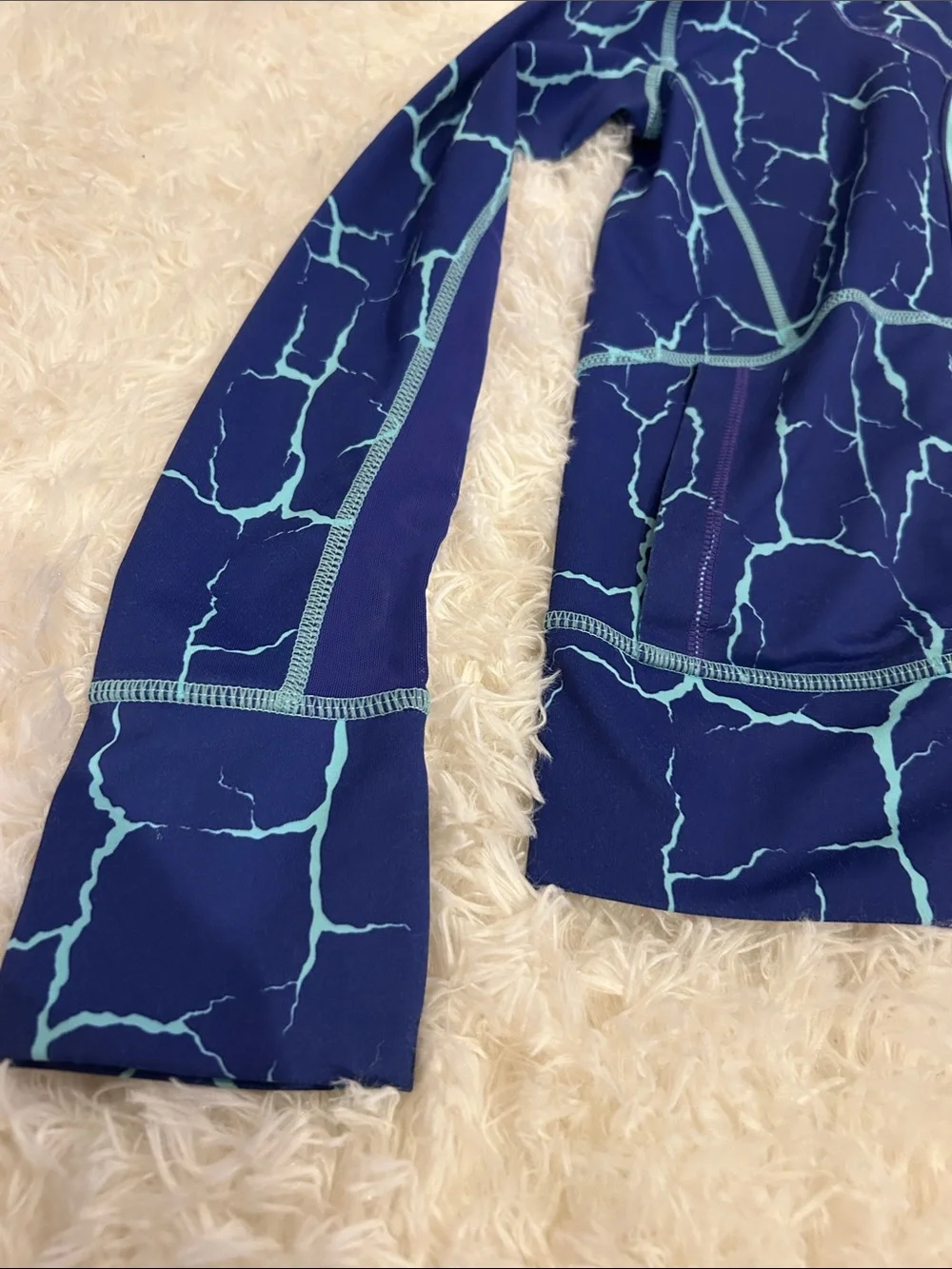 Girls Blue Crackle jacket with hood
